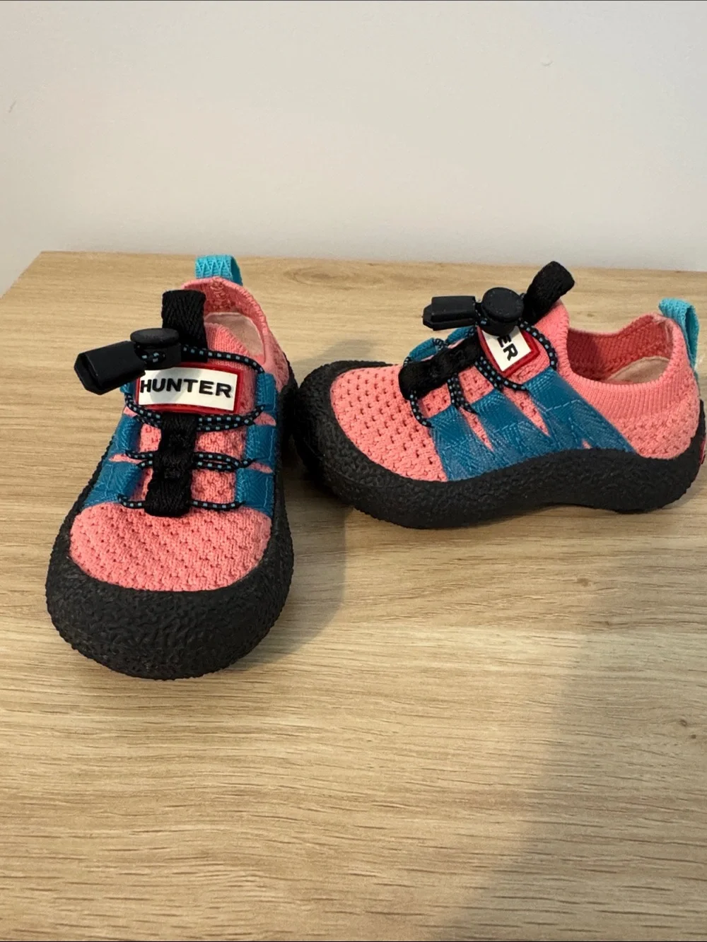Hunter Toddler Coral Pink and Teal Blue Water Shoes